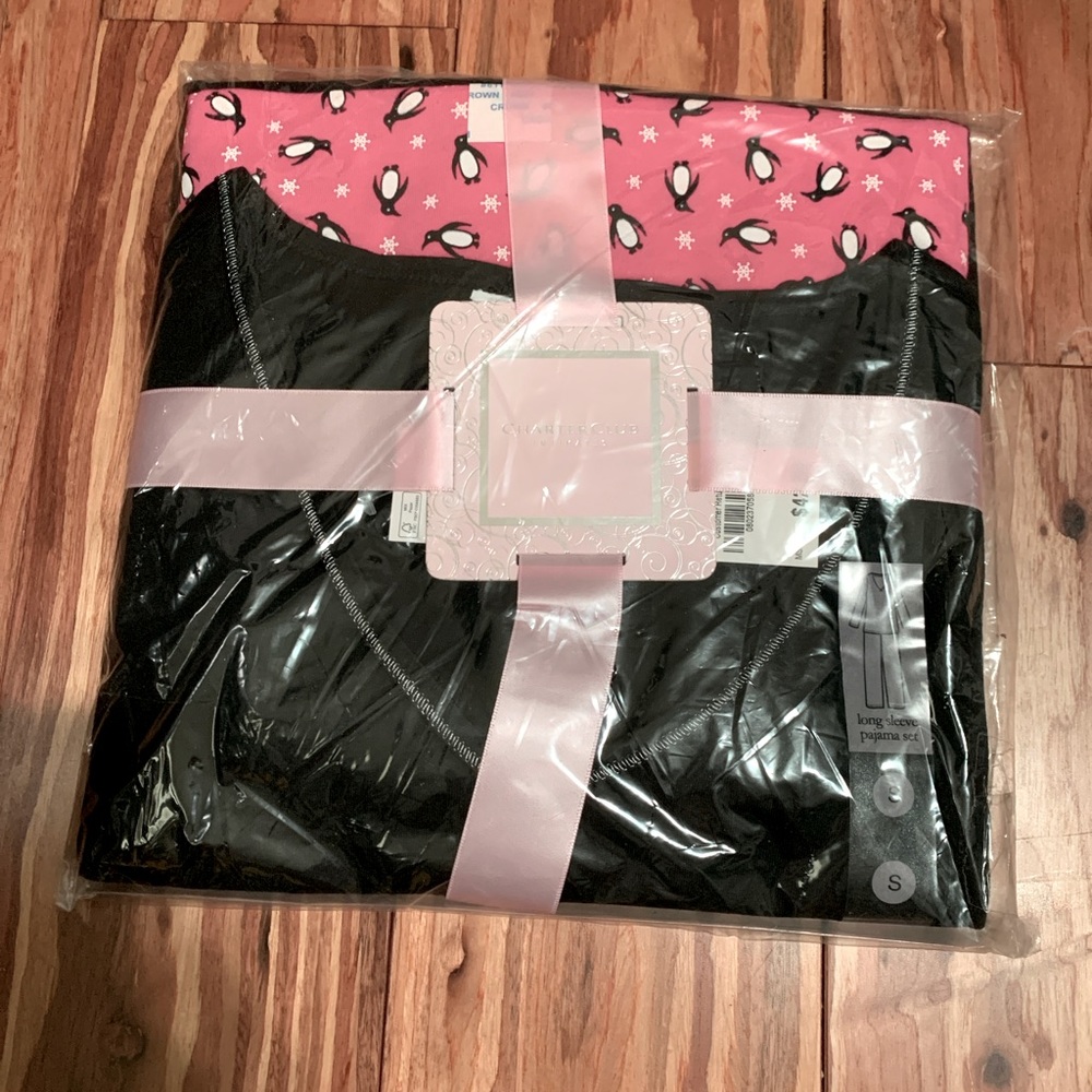 CHARTER CLUB INTIMATES PRINTED PAJAMA SET IN PRETTY PENGUIN